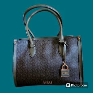 GUESS 1990s Olive Trim Oak Park Logo Tote Handbag